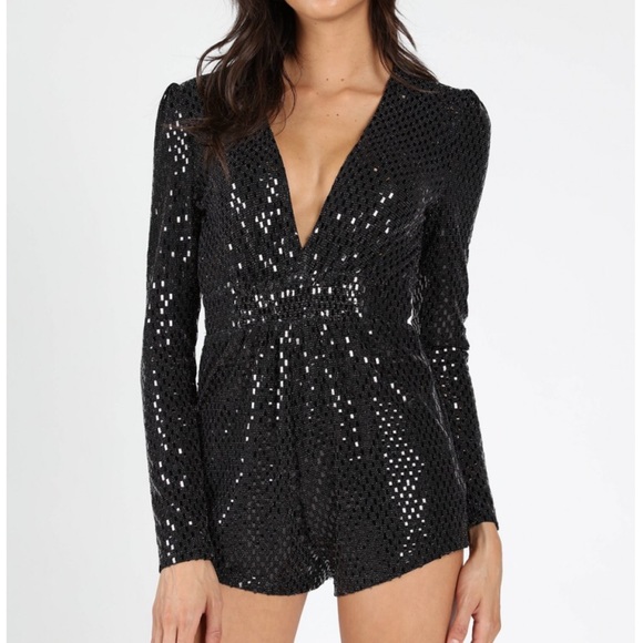 Sparkly Sequined Romper - Picture 2 of 8